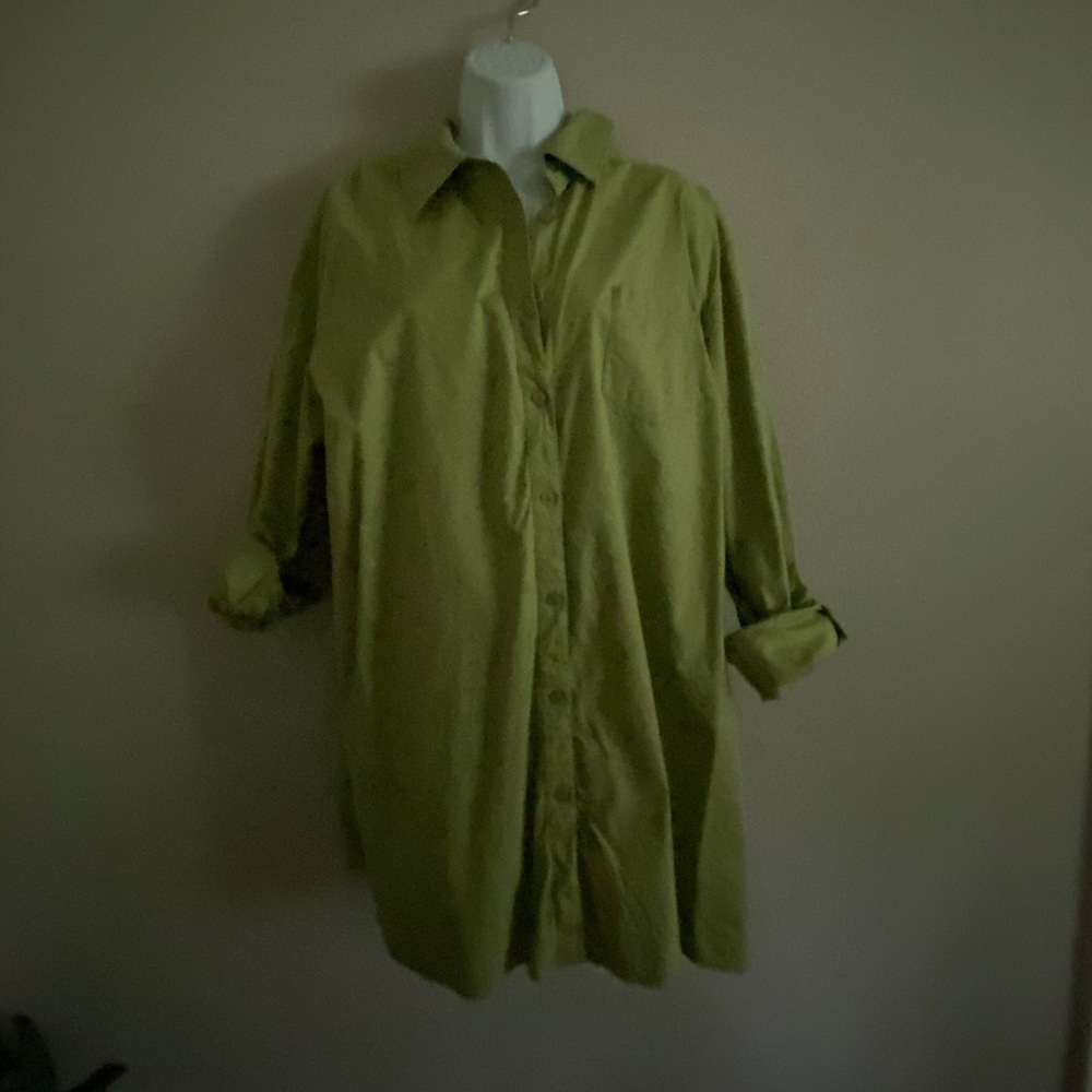 Women’s “boyfriend” shirt, deep lime green